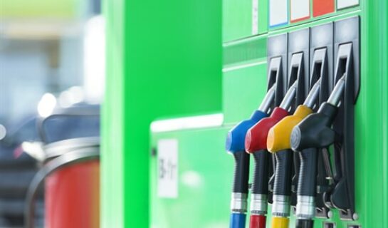 10 % – Kraftstoffmehrverbrauch – Rücktritt vom Fahrzeugneuwagenkaufvertrag