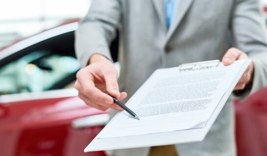 Autokaufvertrag – Garantievertrag und Garantieleistung aufgrund des Alters eines Fahrzeugs